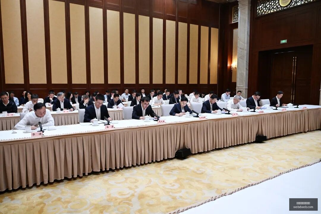 腾讯电竞春,晚备战,冠军悬念即,资金管理,投注额度,资金池,买球理财逻辑